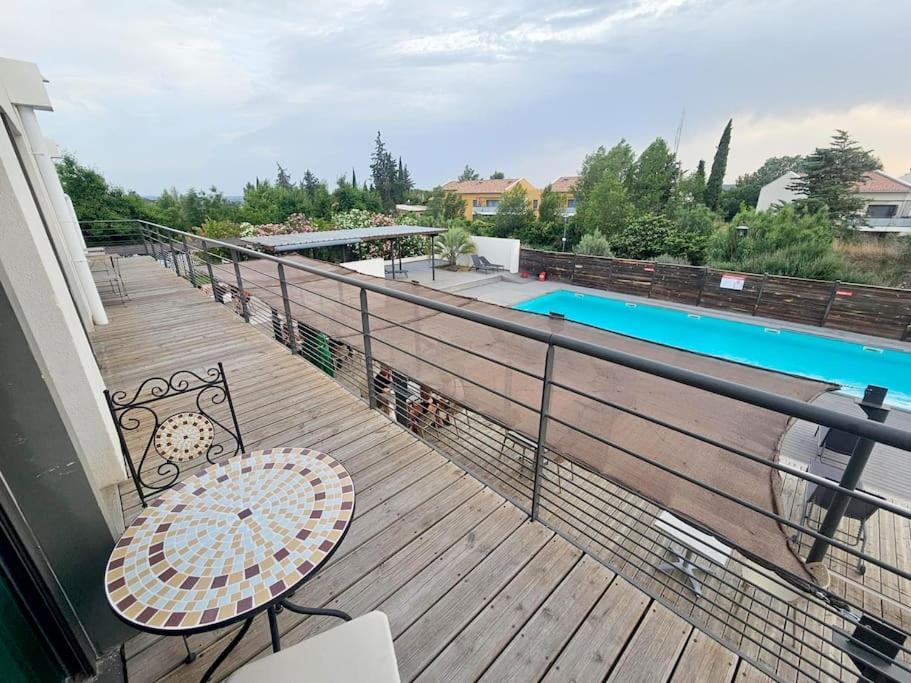 Éguilles104 Douce Provence Au Calme Face A La Piscineアパートメント エクステリア 写真